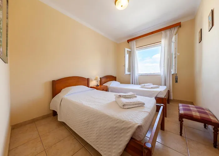 Appartement B32 - *